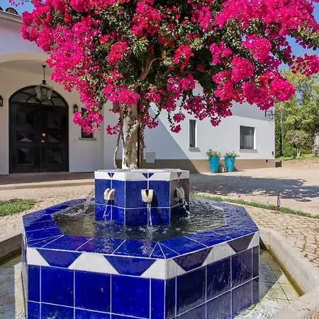 Villa Dos Ciprestes By Portucasa *